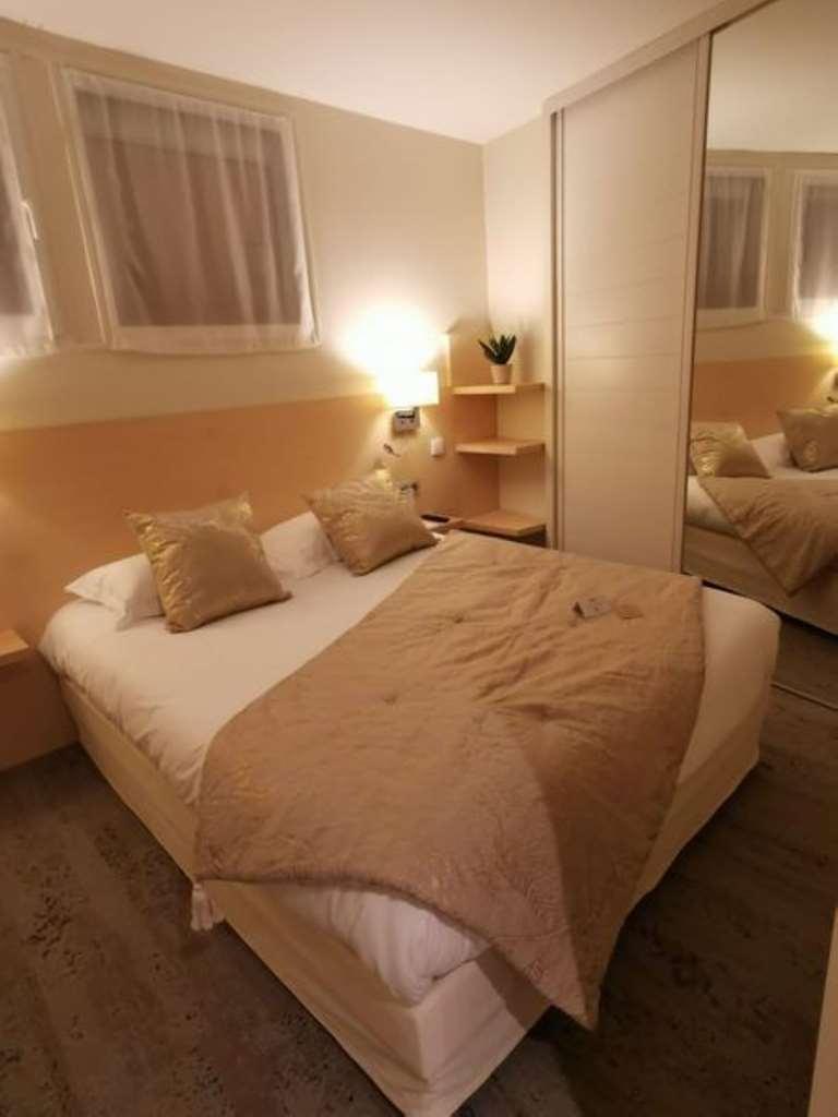 Best Western Grand Hotel De Bordeaux Aurillac Bilik gambar